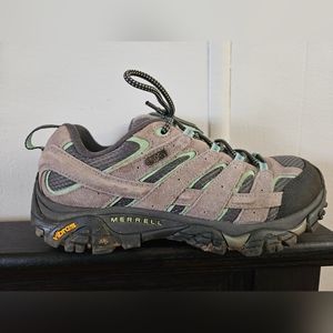 Merrell Vibram Women's 10 Hiking Shoes